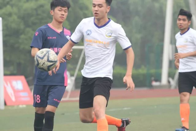 南方医科大学一学生坠楼，磨难与压力重压之下的年轻生命